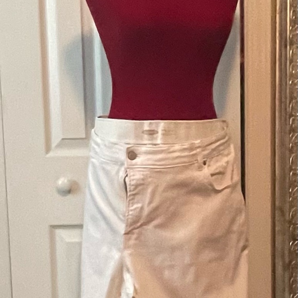 Old Navy White Power Straight Pants w/stretch